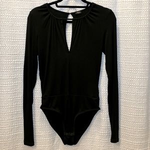 Aritzia Talula Keyhole Bodysuit - Large - Very Good Condition